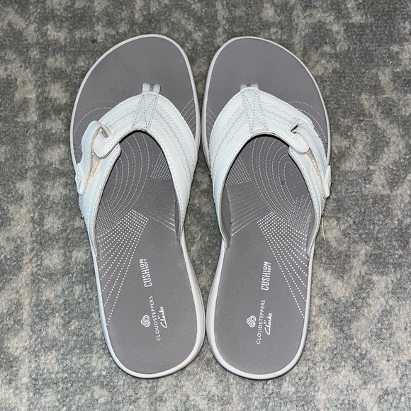 Cushion Flip Flops - Picture 3 of 6